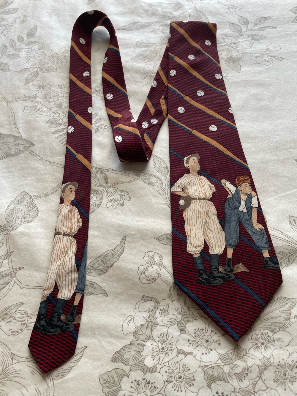 Men's Saturday Evening Post Vintage 1998 Maroon Baseball Silk Tie Novelty Office